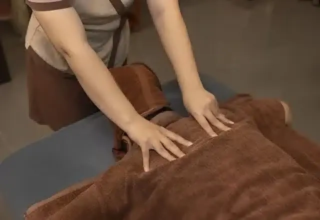 Masssage Body Tinh Dầu Thơm Aroma